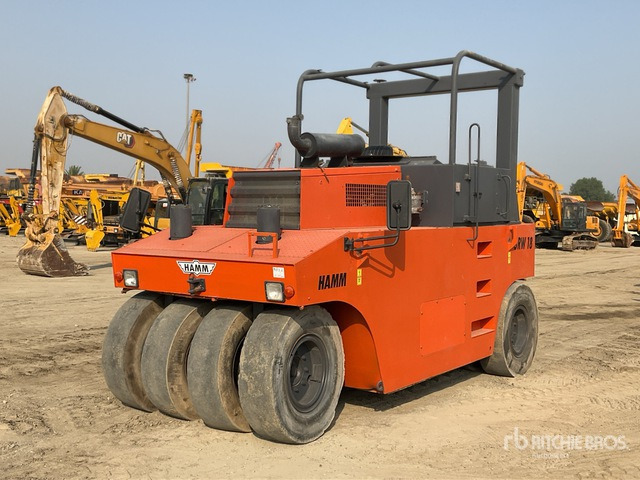 2003 Hamm GRW18 8 Wheel Pneumatic Roller - Rullo gommato: foto 3 2003 Hamm GRW18 8 Wheel Pneumatic Roller - Rullo gommato: foto 3
