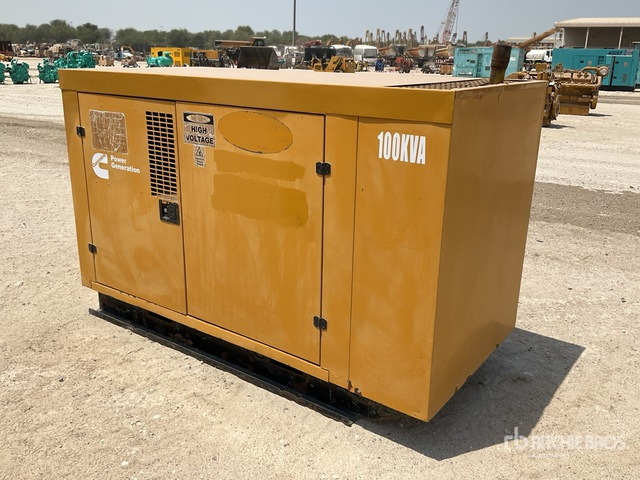 2005 Cummins 100 kVA Skid-Mounted Generator Set - Gruppo elettrogeno: foto 4 2005 Cummins 100 kVA Skid-Mounted Generator Set - Gruppo elettrogeno: foto 4