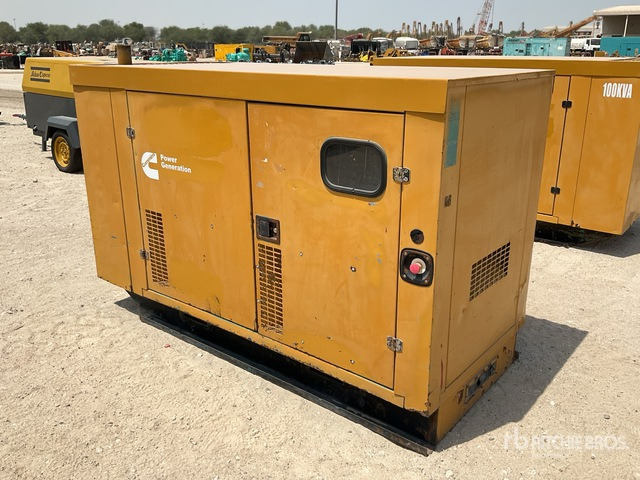 2005 Cummins C1105D5 100 kVA Skid-Mounted Generator Set - Gruppo elettrogeno: foto 1 2005 Cummins C1105D5 100 kVA Skid-Mounted Generator Set - Gruppo elettrogeno: foto 1