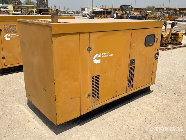 2005 Cummins C1105D5 100 kVA Skid-Mounted Generator Set - Gruppo elettrogeno: foto 3 2005 Cummins C1105D5 100 kVA Skid-Mounted Generator Set - Gruppo elettrogeno: foto 3