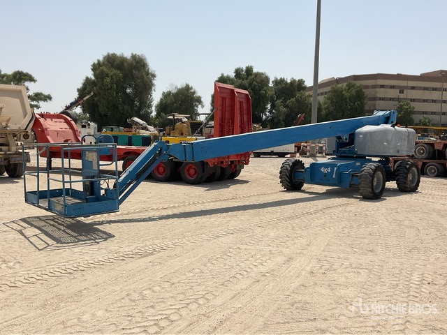 2006 Genie S85 4WD Diesel Telescopic Boom Lift - Piattaforma telescopica: foto 1 2006 Genie S85 4WD Diesel Telescopic Boom Lift - Piattaforma telescopica: foto 1
