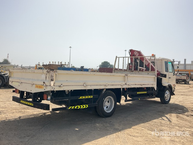 2006 Nissan MK210 2006 HMF 683K1 Knuckle Boom on 4x2 Flatbed Truck with Crane - Autocarro con pianale/ Cassone fisso, Camion con gru: foto 3 2006 Nissan MK210 2006 HMF 683K1 Knuckle Boom on 4x2 Flatbed Truck with Crane - Autocarro con pianale/ Cassone fisso, Camion con gru: foto 3