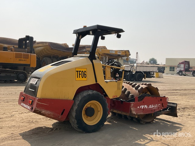 2007 Dynapac CA134PD - Rullo compattatore/ Rullo compressore: foto 4 2007 Dynapac CA134PD - Rullo compattatore/ Rullo compressore: foto 4