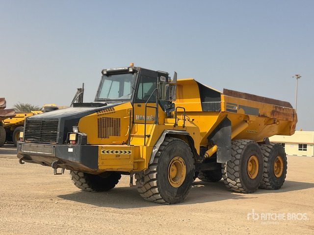 2011 Komatsu HM400-2R Articulated Dump Truck - Dumper articolato: foto 2 2011 Komatsu HM400-2R Articulated Dump Truck - Dumper articolato: foto 2