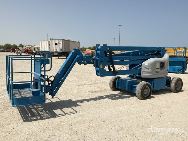 2012 Genie Z-45/25J 2WD Diesel Articulating Boom Lift - Piattaforma articolata: foto 1 2012 Genie Z-45/25J 2WD Diesel Articulating Boom Lift - Piattaforma articolata: foto 1