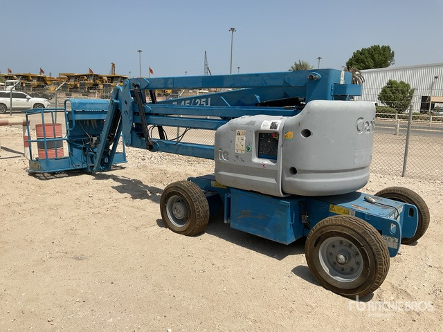 2012 Genie Z-45/25J 2WD Diesel (Inoperable) Articulating Boom Lift - Piattaforma articolata: foto 4 2012 Genie Z-45/25J 2WD Diesel (Inoperable) Articulating Boom Lift - Piattaforma articolata: foto 4