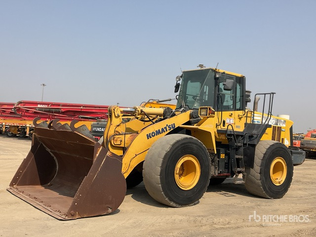 2012 Komatsu WA470-6 - Pala gommata: foto 1 2012 Komatsu WA470-6 - Pala gommata: foto 1