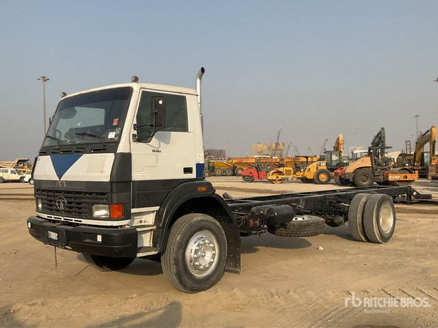 2017 TATA LPT 1618 4x2 Cab and Chassis - Autocarro telaio: foto 2 2017 TATA LPT 1618 4x2 Cab and Chassis - Autocarro telaio: foto 2