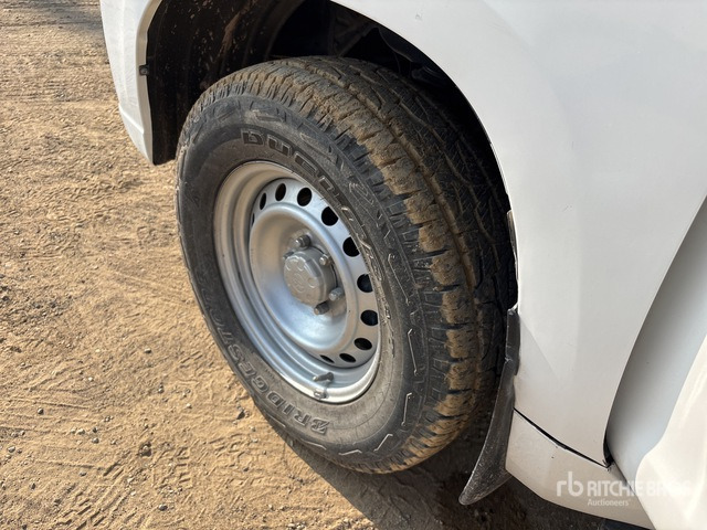 2017 Toyota Prado TX 150L 4x4 SUV - SUV/ Fuoristrada: foto 4 2017 Toyota Prado TX 150L 4x4 SUV - SUV/ Fuoristrada: foto 4