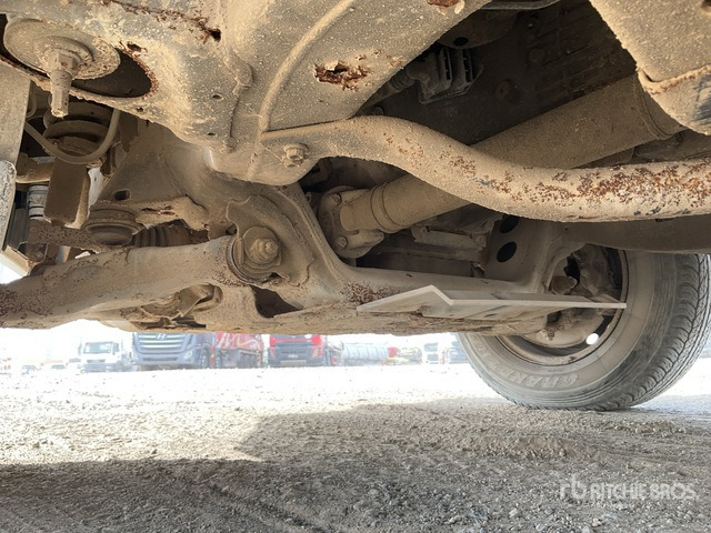 2018 Toyota Prado 150L 4x4 SUV - SUV/ Fuoristrada: foto 5 2018 Toyota Prado 150L 4x4 SUV - SUV/ Fuoristrada: foto 5