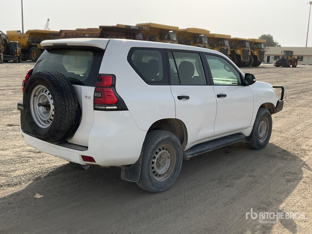 2018 Toyota Prado 150L 4x4 SUV - SUV/ Fuoristrada: foto 3 2018 Toyota Prado 150L 4x4 SUV - SUV/ Fuoristrada: foto 3