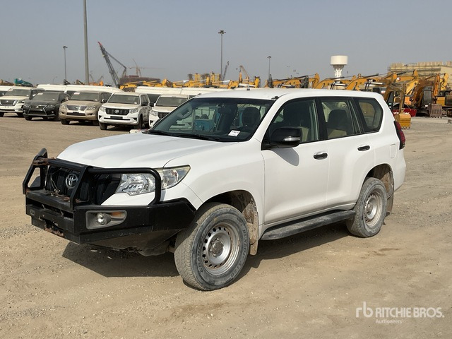 2018 Toyota Prado 150L 4x4 SUV - SUV/ Fuoristrada: foto 1 2018 Toyota Prado 150L 4x4 SUV - SUV/ Fuoristrada: foto 1
