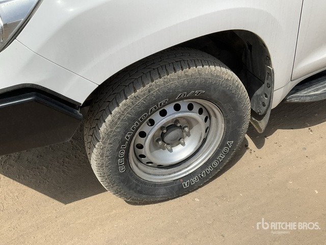 2018 Toyota Prado TX 150L 4x4 SUV - SUV/ Fuoristrada: foto 5 2018 Toyota Prado TX 150L 4x4 SUV - SUV/ Fuoristrada: foto 5