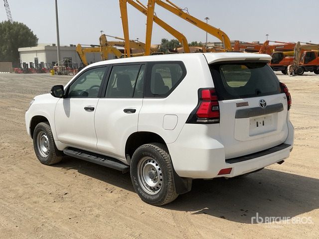 2018 Toyota Prado TX 150L 4x4 SUV - SUV/ Fuoristrada: foto 3 2018 Toyota Prado TX 150L 4x4 SUV - SUV/ Fuoristrada: foto 3