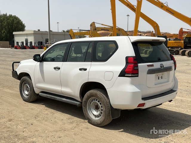 2018 Toyota Prado TX 150L 4x4 SUV - SUV/ Fuoristrada: foto 4 2018 Toyota Prado TX 150L 4x4 SUV - SUV/ Fuoristrada: foto 4