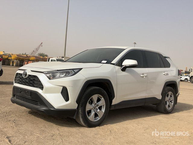 2019 Toyota RAV4 4WD SUV - SUV/ Fuoristrada: foto 1 2019 Toyota RAV4 4WD SUV - SUV/ Fuoristrada: foto 1