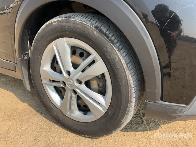 2021 Nissan Kicks 2WD SUV - SUV/ Fuoristrada: foto 5 2021 Nissan Kicks 2WD SUV - SUV/ Fuoristrada: foto 5