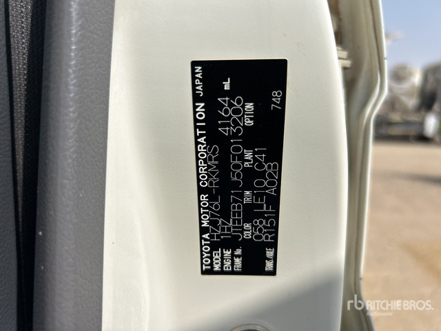 2021 Toyota Land Cruiser 76L 4x4 SUV - SUV/ Fuoristrada: foto 2 2021 Toyota Land Cruiser 76L 4x4 SUV - SUV/ Fuoristrada: foto 2