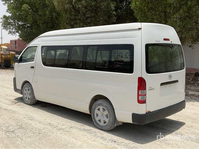 2018 Toyota Hiace High Roof 4x2 16-Seat Mini Bus - Autobus: foto 3 2018 Toyota Hiace High Roof 4x2 16-Seat Mini Bus - Autobus: foto 3