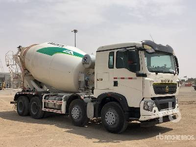 CNHTC HOWO TX340 8x4 Twin-Steer - Autobetoniera: foto 4 CNHTC HOWO TX340 8x4 Twin-Steer - Autobetoniera: foto 4
