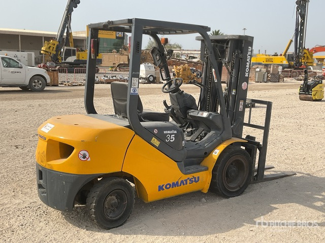 Komatsu FD30T-17 - Carrello elevatore diesel: foto 3 Komatsu FD30T-17 - Carrello elevatore diesel: foto 3