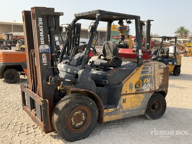 Komatsu FH40-1 - Carrello elevatore diesel: foto 2 Komatsu FH40-1 - Carrello elevatore diesel: foto 2