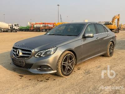 MERCEDES-BENZ E250 - Autovettura: foto 2 MERCEDES-BENZ E250 - Autovettura: foto 2