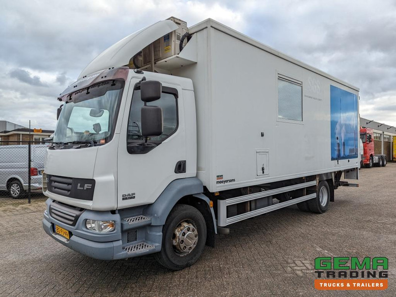 DAF FA LF55.180 4x2 Daycab 15T Euro4 Mobile Office / Camper / Workshop - Manual - Airco - Dhollandia Laadklep 1500KG - 150.000KM (V690) - Camion: foto 4 DAF FA LF55.180 4x2 Daycab 15T Euro4 Mobile Office / Camper / Workshop - Manual - Airco - Dhollandia Laadklep 1500KG - 150.000KM (V690) - Camion: foto 4