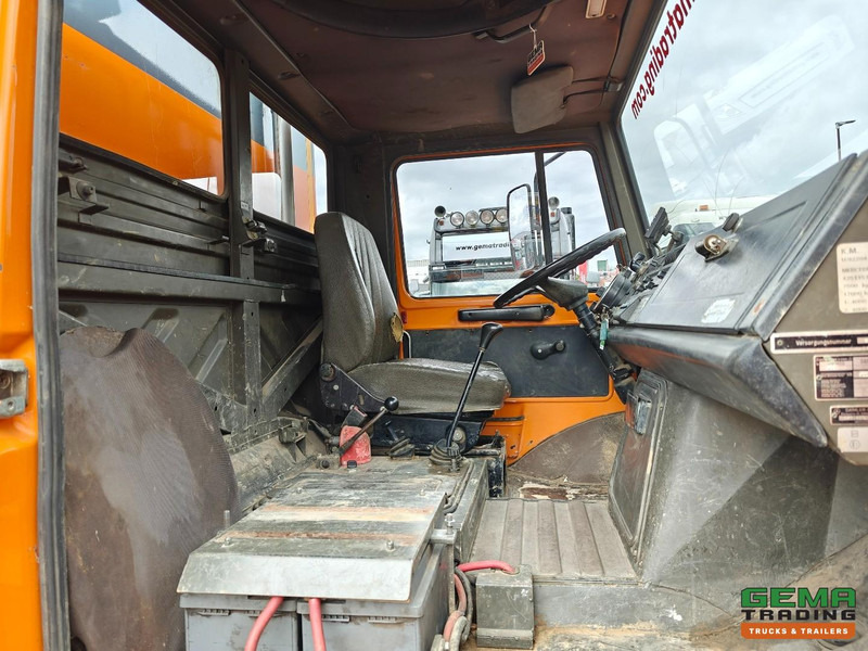 Camion Mercedes-Benz Unimog 1300L 4x4 Handgeschakeld - GeslotenBak - PTO - Hydr. steunpoten - Webasto - SondeerWagen: foto 17 Camion Mercedes-Benz Unimog 1300L 4x4 Handgeschakeld - GeslotenBak - PTO - Hydr. steunpoten - Webasto - SondeerWagen: foto 17