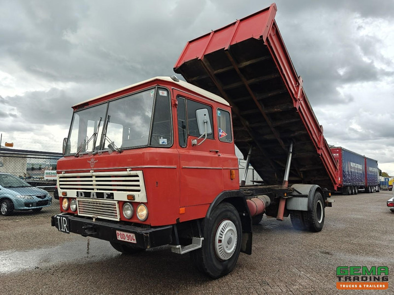 DAF 2600 4x2 Slaapcab Euro0 - Kipper - Zijschotten - Rockinger - Autocarro ribaltabile: foto 1 DAF 2600 4x2 Slaapcab Euro0 - Kipper - Zijschotten - Rockinger - Autocarro ribaltabile: foto 1