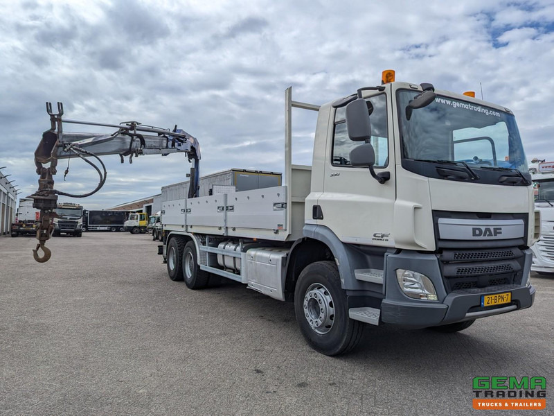 DAF CF 330 FAT 6x4 Dagcab Euro6A - Open laadbak 6.4m + PM 15522 - RadioGrafisch - Handgeschakeld - 08/2025APK - Autocarro con pianale/ Cassone fisso, Camion con gru: foto 4 DAF CF 330 FAT 6x4 Dagcab Euro6A - Open laadbak 6.4m + PM 15522 - RadioGrafisch - Handgeschakeld - 08/2025APK - Autocarro con pianale/ Cassone fisso, Camion con gru: foto 4
