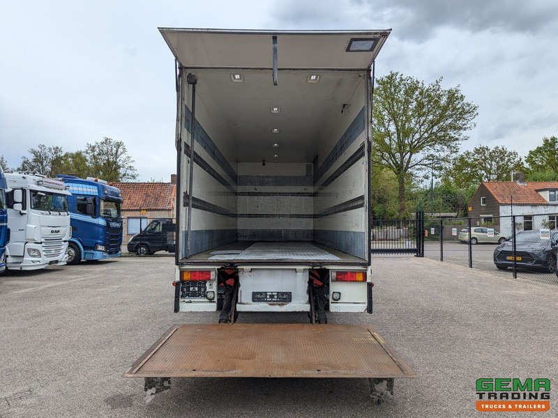 DAF CF85.410 4x2 Spacecab Euro5 - Geïsoleerde bak 7.6m - Laadklep 1500kg - Reservewiel - Autocarro furgonato: foto 4 DAF CF85.410 4x2 Spacecab Euro5 - Geïsoleerde bak 7.6m - Laadklep 1500kg - Reservewiel - Autocarro furgonato: foto 4