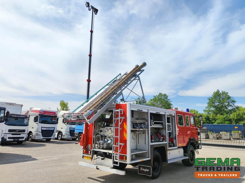 DAF FAV 1800 DHTD 360 4x4 Dubbel Cab (10 pers) Ziegler TS10 LD2800 HD265 T2000 - TopCondition! (V484) - Autopompa: foto 3 DAF FAV 1800 DHTD 360 4x4 Dubbel Cab (10 pers) Ziegler TS10 LD2800 HD265 T2000 - TopCondition! (V484) - Autopompa: foto 3