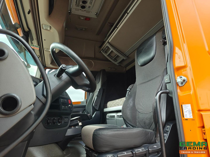 DAF XF 440 FAS 6x2 SuperSpaceCab Euro6C - Retarder + Recker 3-Assige Aanhanger - Wielkuipen - Hydraulische knik en uitschuifbaar - 02/2026 APK - Camion bisarca: foto 5 DAF XF 440 FAS 6x2 SuperSpaceCab Euro6C - Retarder + Recker 3-Assige Aanhanger - Wielkuipen - Hydraulische knik en uitschuifbaar - 02/2026 APK - Camion bisarca: foto 5