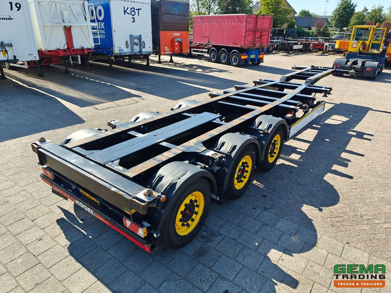 Kögel PORT 40 SIMPLEX 20 3-Assen SAF - Schijfremmen - 20/30/40FT Aansluiting - Achterschuiver - Semirimorchio portacontainer/ Caisse interchangeable: foto 4 Kögel PORT 40 SIMPLEX 20 3-Assen SAF - Schijfremmen - 20/30/40FT Aansluiting - Achterschuiver - Semirimorchio portacontainer/ Caisse interchangeable: foto 4