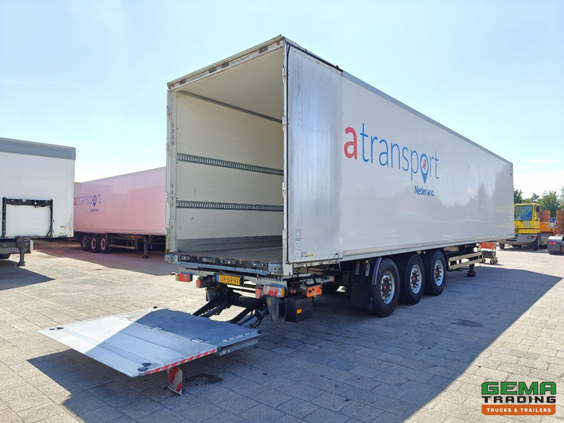 Kögel SKH24 3-Assen SAF - Gesloten Opbouw - LiftAs - Schijfremmen - Laadklep 2000KG - Semirimorchio furgonato: foto 1 Kögel SKH24 3-Assen SAF - Gesloten Opbouw - LiftAs - Schijfremmen - Laadklep 2000KG - Semirimorchio furgonato: foto 1