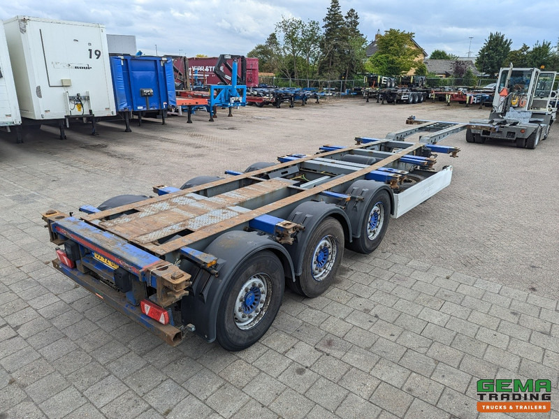 Krone SDC 27 3-Assen SAF - Lift as - Schijfremmen - Achterschuiver - 20 2x20FT/30/40FT - Semirimorchio portacontainer/ Caisse interchangeable: foto 4 Krone SDC 27 3-Assen SAF - Lift as - Schijfremmen - Achterschuiver - 20 2x20FT/30/40FT - Semirimorchio portacontainer/ Caisse interchangeable: foto 4