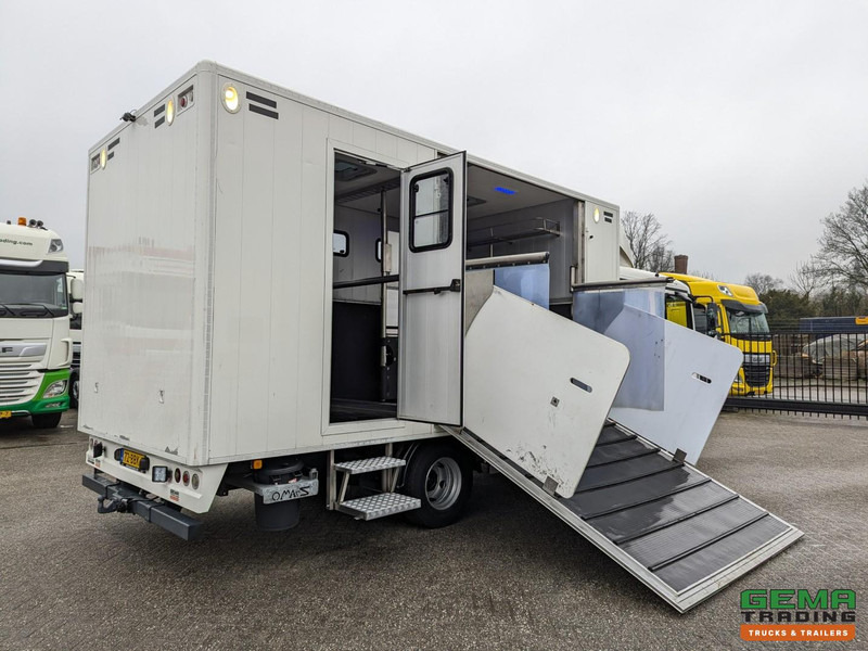 MAN TGL 12.180 4x2 DoKa 7 pers. Euro5 EEV - Paardenwagen 2-Paards - 147.000km! - MARGE - Van trasporto cavalli: foto 2 MAN TGL 12.180 4x2 DoKa 7 pers. Euro5 EEV - Paardenwagen 2-Paards - 147.000km! - MARGE - Van trasporto cavalli: foto 2