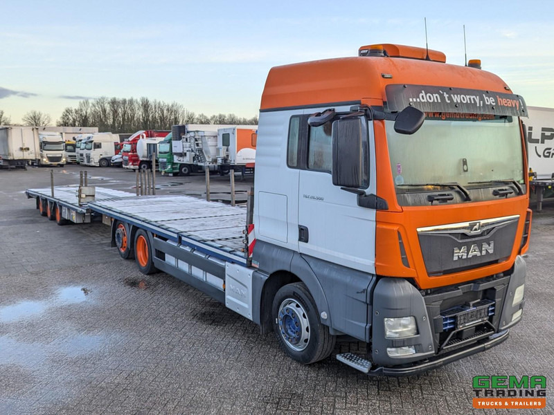 MAN TGX 26.500 6x2/4 LL Euro6 - Retarder + Recker FZ3 3-Assige Aanhanger - Uitschuifbaar - Camion bisarca: foto 3 MAN TGX 26.500 6x2/4 LL Euro6 - Retarder + Recker FZ3 3-Assige Aanhanger - Uitschuifbaar - Camion bisarca: foto 3