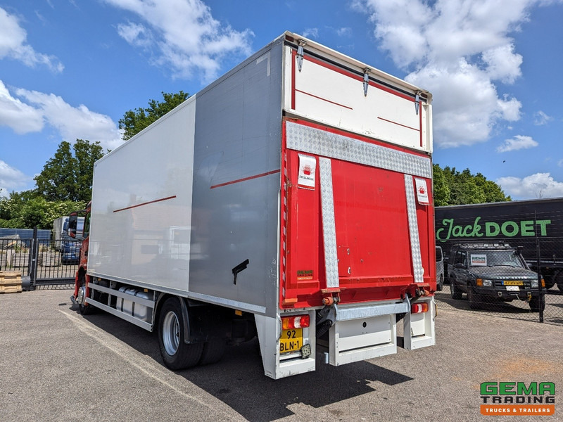 Mercedes-Benz Antos 2027 4x2 Dagcab Euro6C - GeslotenBak 7.6m - Laadklep 2000KG - 11/2025 APK - Autocarro furgonato: foto 3 Mercedes-Benz Antos 2027 4x2 Dagcab Euro6C - GeslotenBak 7.6m - Laadklep 2000KG - 11/2025 APK - Autocarro furgonato: foto 3
