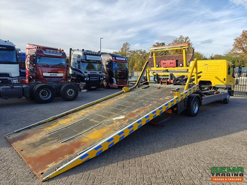 Mercedes-Benz Atego 1224 L 4x2 Dagcabine Euro5 6CIL - Eurotechniek 4T + Lier 3.6T + Bril 2000kg - Carro attrezzi: foto 2 Mercedes-Benz Atego 1224 L 4x2 Dagcabine Euro5 6CIL - Eurotechniek 4T + Lier 3.6T + Bril 2000kg - Carro attrezzi: foto 2