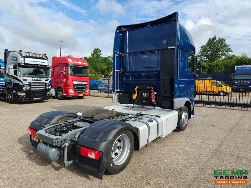 DAF XF 440 FT 4x2 SuperSpaceCab Euro6A - MEGA - Retarder - HandGeschakeld - 283.000KM! - Trattore stradale: foto 3 DAF XF 440 FT 4x2 SuperSpaceCab Euro6A - MEGA - Retarder - HandGeschakeld - 283.000KM! - Trattore stradale: foto 3