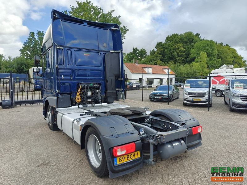 DAF XF 440 FT 4x2 SuperSpaceCab Euro6A - MEGA - Retarder - HandGeschakeld - 344.000KM! - Trattore stradale: foto 4 DAF XF 440 FT 4x2 SuperSpaceCab Euro6A - MEGA - Retarder - HandGeschakeld - 344.000KM! - Trattore stradale: foto 4