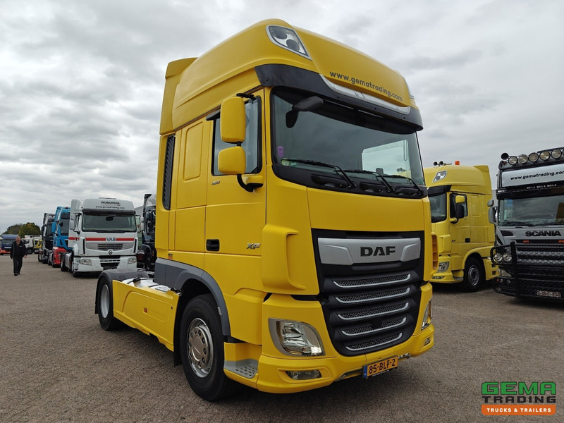 DAF XF 450 FT 4x2 Superspacecab Euro6C - Retarder - Dubbele Tanks - Standairco - SMARTTacho V2 - 05/2026 APK - Trattore stradale: foto 2 DAF XF 450 FT 4x2 Superspacecab Euro6C - Retarder - Dubbele Tanks - Standairco - SMARTTacho V2 - 05/2026 APK - Trattore stradale: foto 2