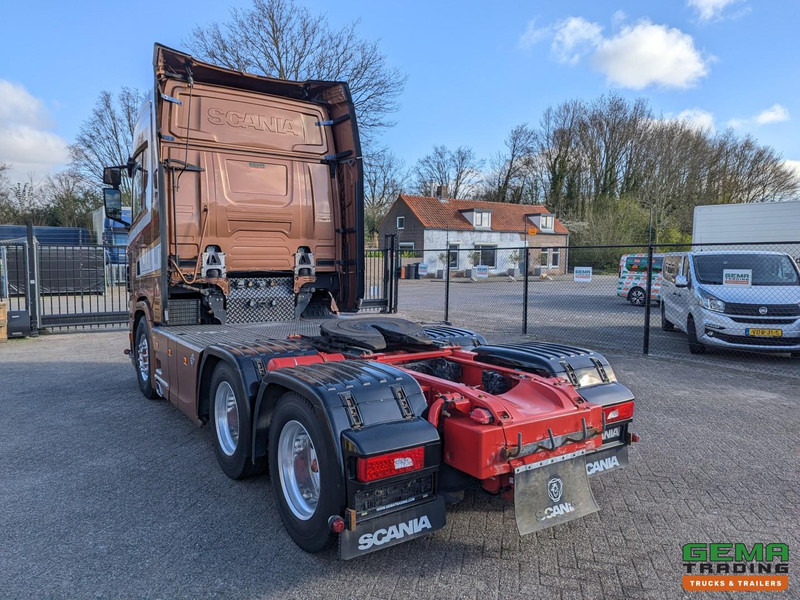 Scania S730 6x4 Topline Euro6 - V8 - Retarder - Costum Interior - Vollucht - Alcoa's - Trattore stradale: foto 4 Scania S730 6x4 Topline Euro6 - V8 - Retarder - Costum Interior - Vollucht - Alcoa's - Trattore stradale: foto 4