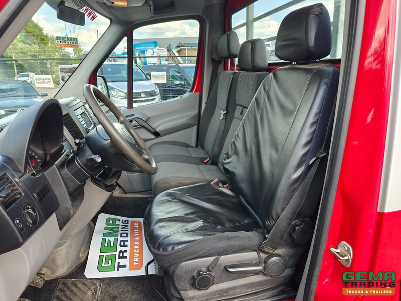 Volkswagen Crafter 2.0 TDI Euro5M - Open Laadbak 2.2m - Handgeschakeld - Trekhaak - 01/2026 APK - Furgone con cassone fisso: foto 5 Volkswagen Crafter 2.0 TDI Euro5M - Open Laadbak 2.2m - Handgeschakeld - Trekhaak - 01/2026 APK - Furgone con cassone fisso: foto 5