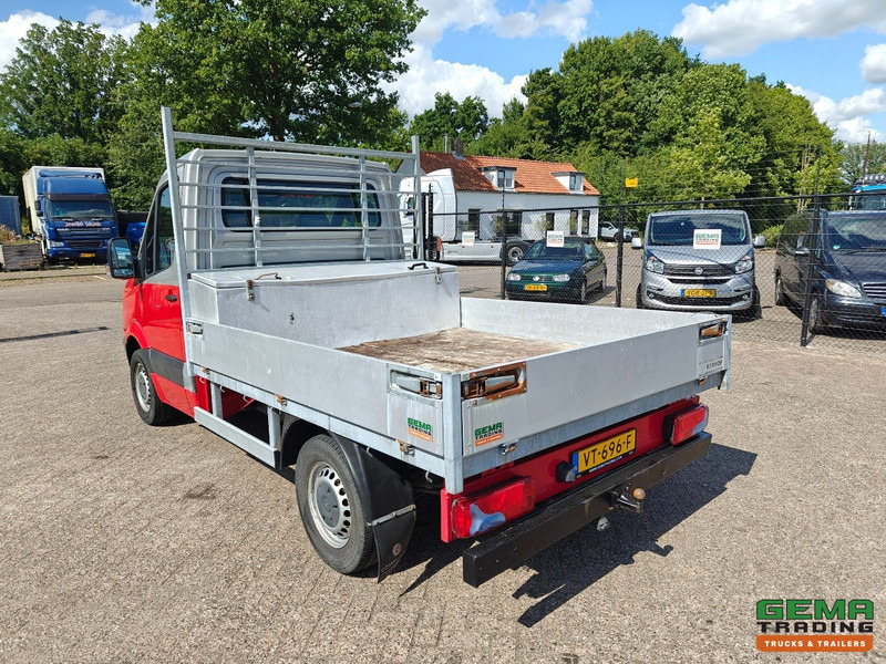 Volkswagen Crafter 2.0 TDI Euro5M - Open Laadbak 2.2m - Handgeschakeld - Trekhaak - 01/2026 APK - Furgone con cassone fisso: foto 4 Volkswagen Crafter 2.0 TDI Euro5M - Open Laadbak 2.2m - Handgeschakeld - Trekhaak - 01/2026 APK - Furgone con cassone fisso: foto 4