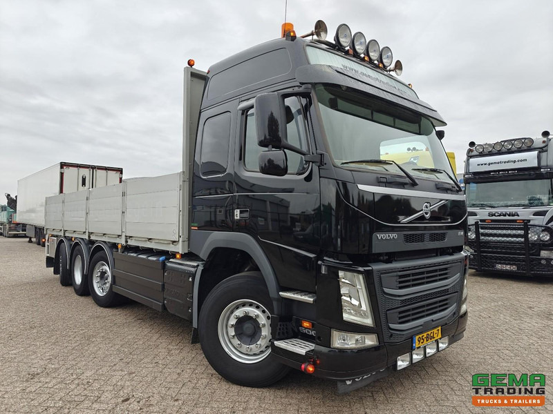 Volvo FM500 8x2/6 Globetrotter Euro6B - Open Laadbak 7.3M - HH Vloer - Alu Zijborden - Stuur/LiftAssen - Autocarro con pianale/ Cassone fisso: foto 2 Volvo FM500 8x2/6 Globetrotter Euro6B - Open Laadbak 7.3M - HH Vloer - Alu Zijborden - Stuur/LiftAssen - Autocarro con pianale/ Cassone fisso: foto 2