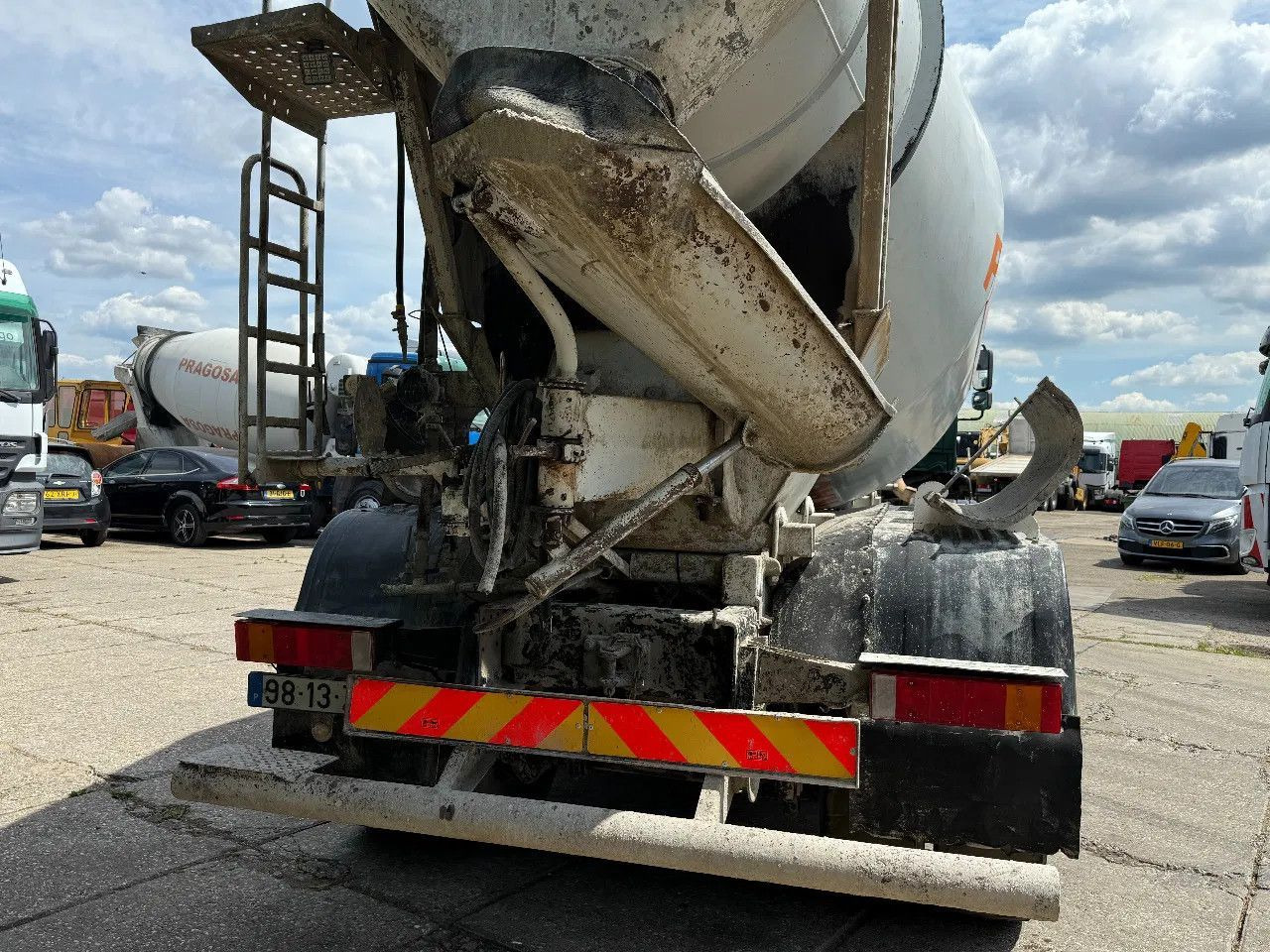 MAN TGA 35.360 8X4 CIFA Beton Mixer Spring/Spring ZF - Autobetoniera: foto 5 MAN TGA 35.360 8X4 CIFA Beton Mixer Spring/Spring ZF - Autobetoniera: foto 5