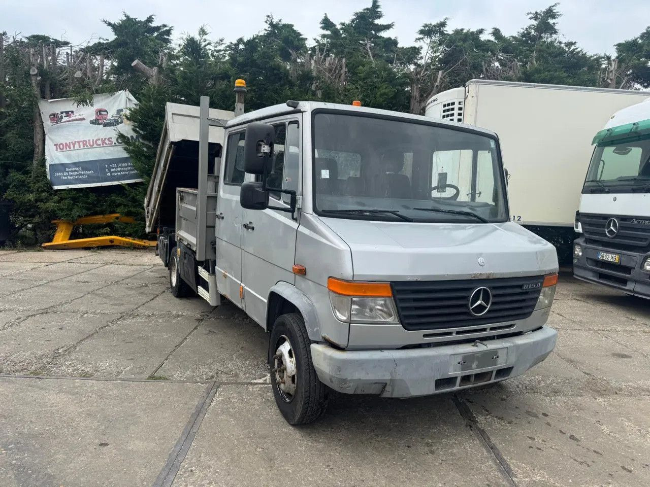 Mercedes-Benz VARIO 815 4X2 Dubbel cabine Tipper Spring/Spring - Autocarro ribaltabile: foto 1 Mercedes-Benz VARIO 815 4X2 Dubbel cabine Tipper Spring/Spring - Autocarro ribaltabile: foto 1